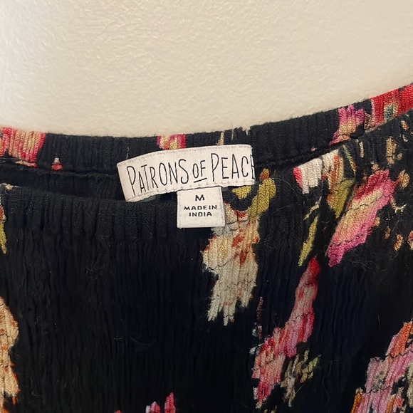 70’s inspired off the shoulder romper - Picture 2 of 3